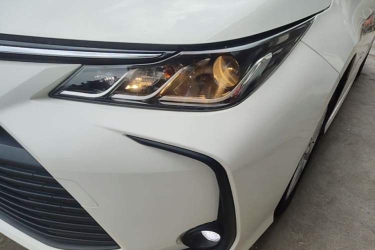 Used Toyota Corolla 2019 1.2T S-CVT GL Pioneer Edition Left Front Headlight