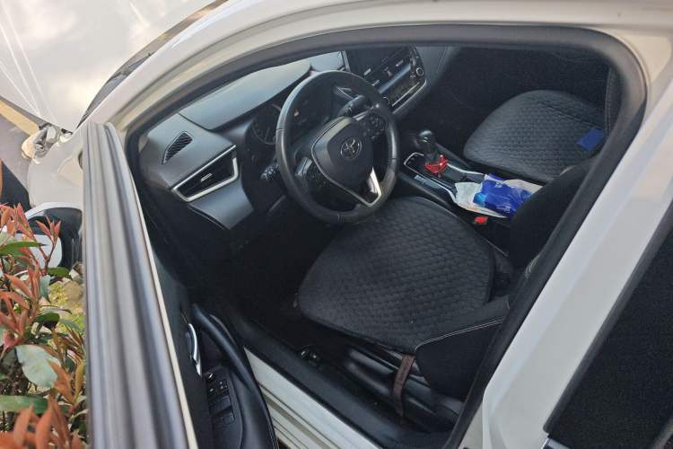 Used Toyota Corolla 2019 1.2T S-CVT GL-i Luxury Edition Left Front Seat