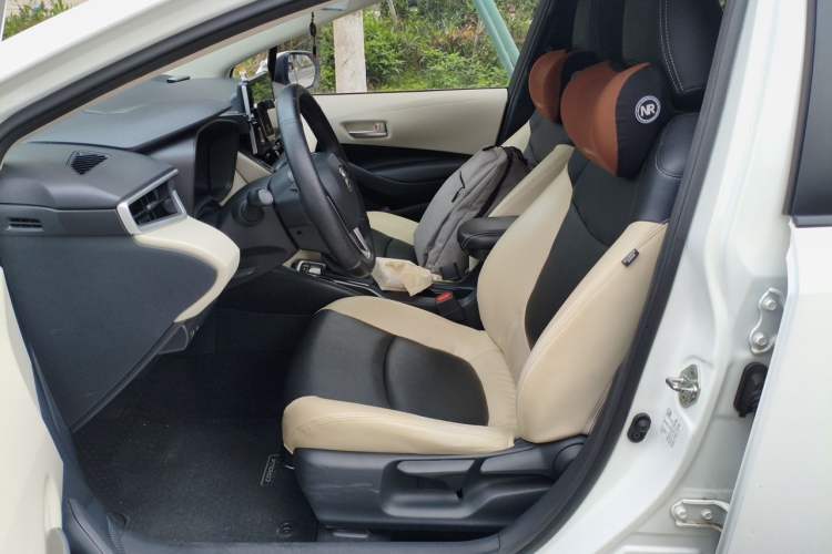 Used Toyota Corolla 2019 1.2T S-CVT GL Pioneer Edition Left Front Seat