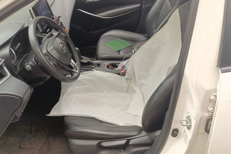 Used Toyota Corolla 2019 Dual-Engine 1.8L E-CVT GL-i Elite Edition Left Front Seat
