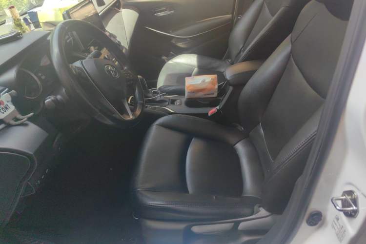 Used Toyota Corolla 2019 Dual-Engine 1.8L E-CVT GL-i Elite Edition Left Front Seat