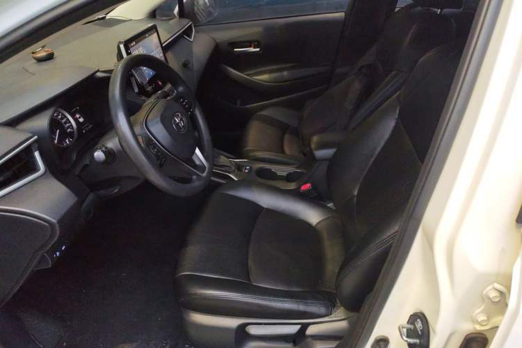Used Toyota Corolla 2019 1.2T S-CVT GL Pioneer Edition Left Front Seat