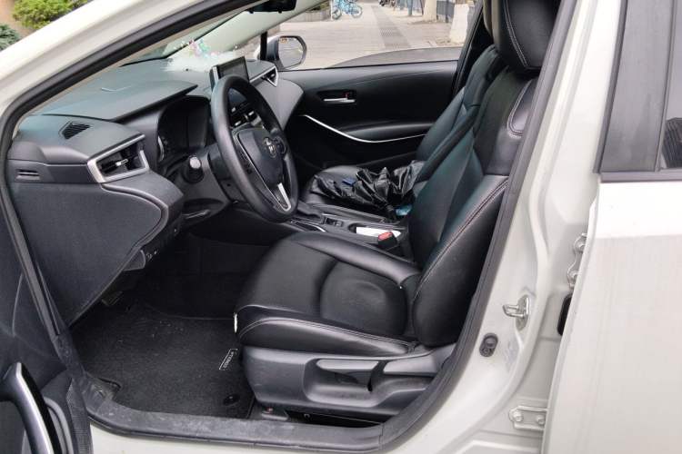 Used Toyota Corolla 2019 Dual-Engine 1.8L E-CVT GL-i Elite Edition Left Front Seat