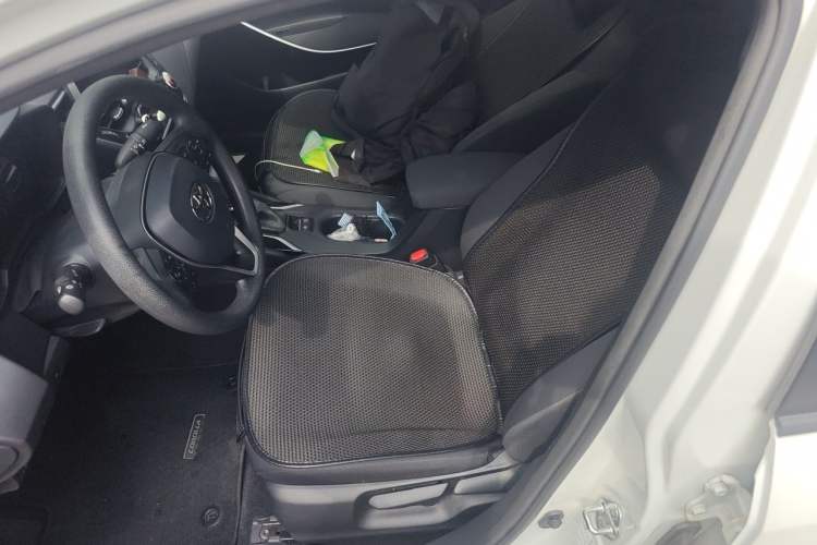 Used Toyota Corolla 2019 Dual-Engine 1.8L E-CVT GL-i Elite Edition Left Front Seat