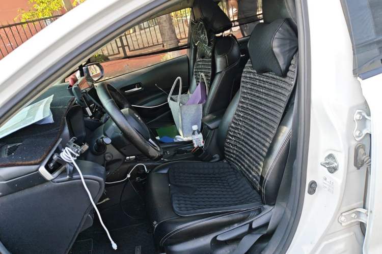 Used Toyota Corolla 2019 Dual-Engine 1.8L E-CVT GL-i Elite Edition Left Front Seat