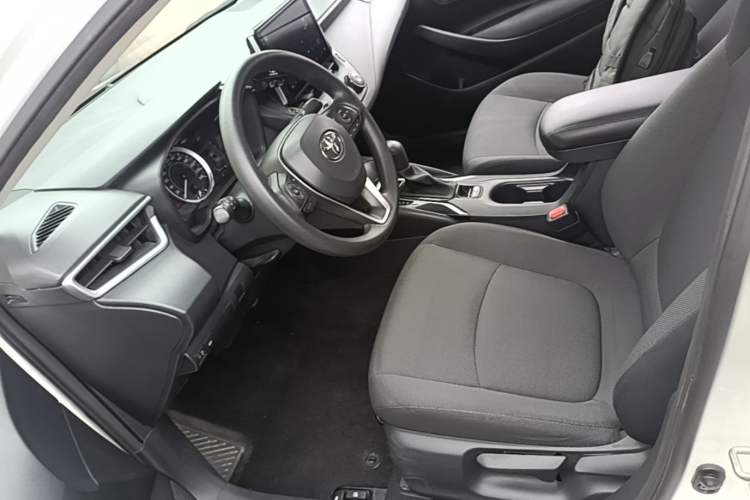 Used Toyota Corolla 2019 1.2T S-CVT GL Pioneer Edition Left Front Seat