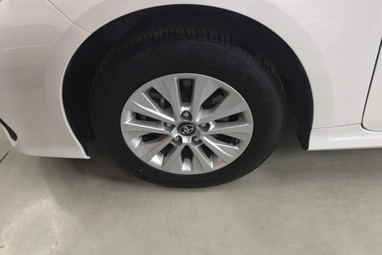 Used Toyota Corolla 2019 1.2T S-CVT GL-i Elite Edition Left Front Wheel Hub
