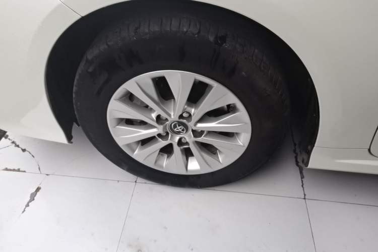 Used Toyota Corolla 2019 1.2T S-CVT GL-i Elite Edition Left Front Wheel Hub