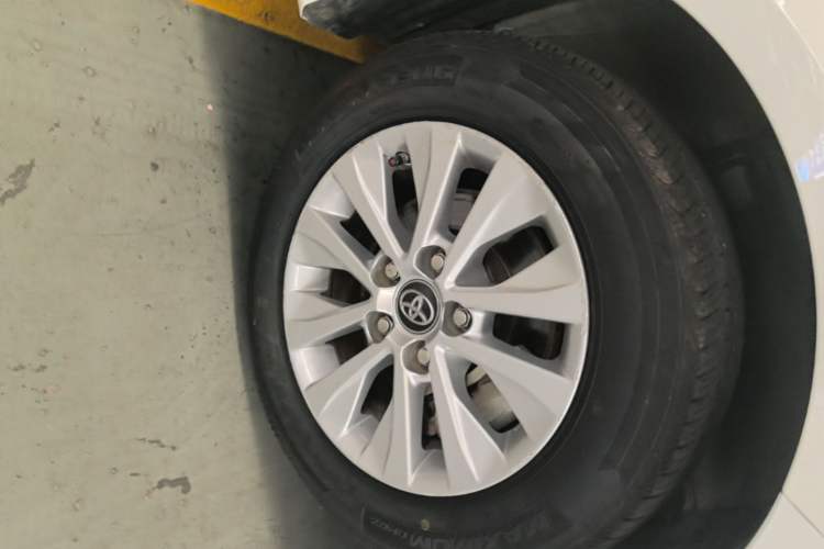 Used Toyota Corolla 2019 1.2T S-CVT GL-i Elite Edition Left Front Wheel Hub