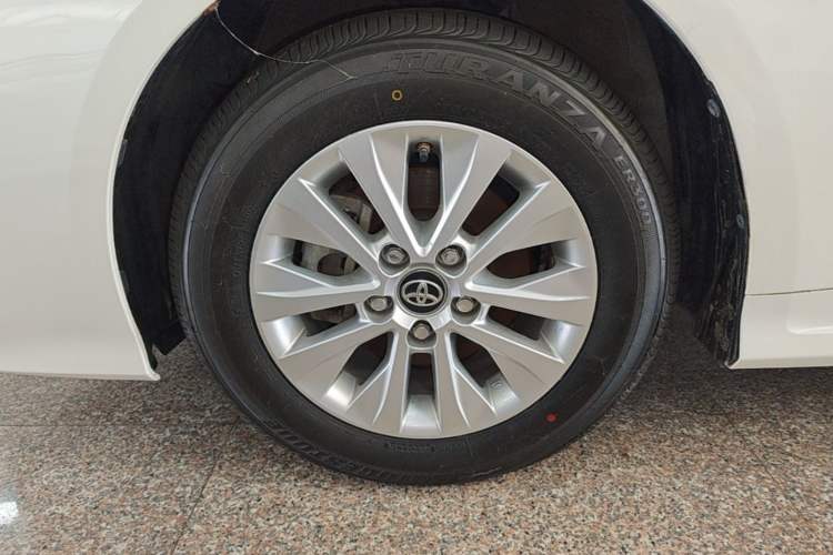 Used Toyota Corolla 2019 1.2T S-CVT GL-i Elite Edition Left Front Wheel Hub