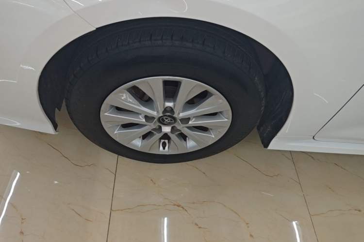 Used Toyota Corolla 2019 1.2T S-CVT GL Pioneer Edition Left Front Wheel Hub