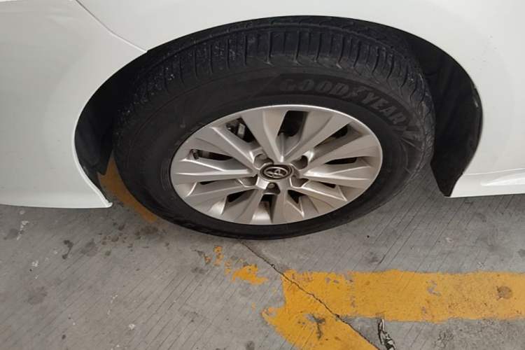 Used Toyota Corolla 2019 1.2T S-CVT GL-i Elite Edition Left Front Wheel Hub