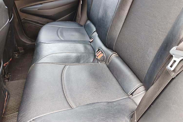 Used Toyota Corolla 2019 Dual-Engine 1.8L E-CVT GL-i Elite Edition Left Rear Seat