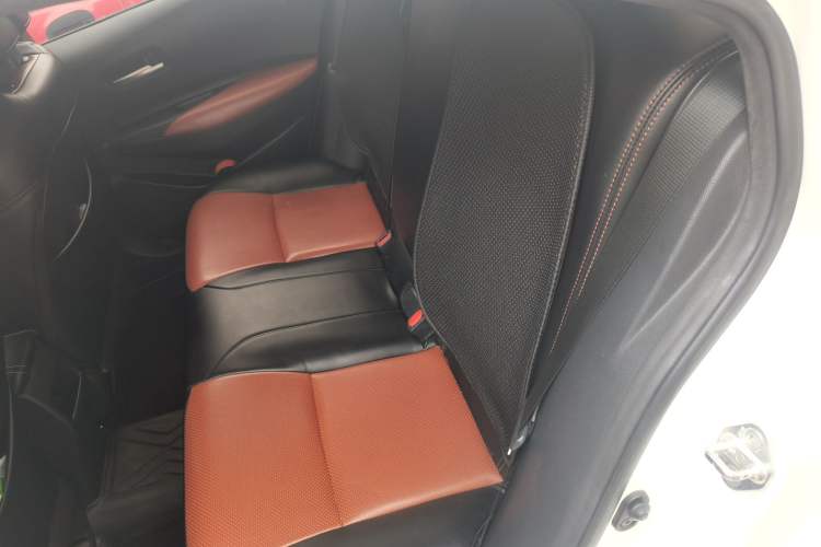 Used Toyota Corolla 2019 Dual-Engine 1.8L E-CVT GL-i Pioneer Edition Left Rear Seat