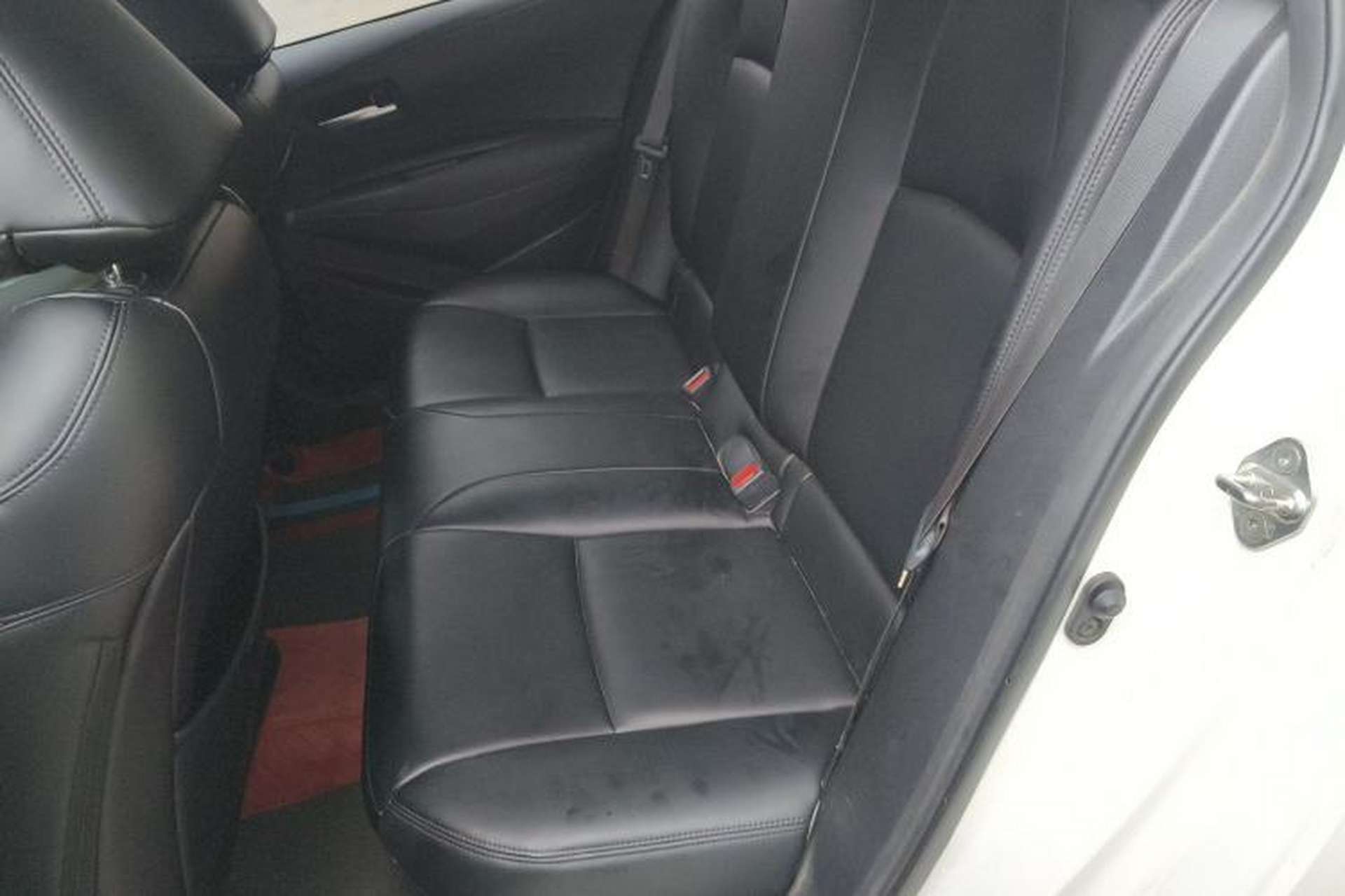 Used Toyota Corolla 2019 Dual-Engine 1.8L E-CVT GL-i Elite Edition Left Rear Seat