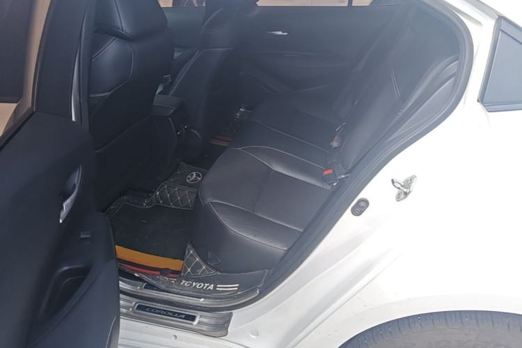 Used Toyota Corolla 2019 1.2T S-CVT GL-i Luxury Edition Left Rear Seat