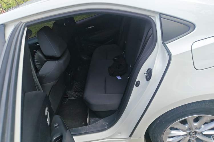 Used Toyota Corolla 2019 Dual-Engine 1.8L E-CVT GL-i Elite Edition Left Rear Seat