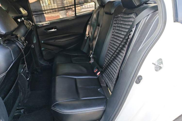 Used Toyota Corolla 2019 Dual-Engine 1.8L E-CVT GL-i Elite Edition Left Rear Seat