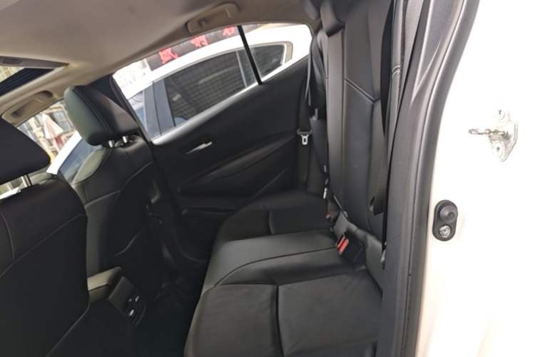 Used Toyota Corolla 2019 1.2T S-CVT GL-i Luxury Edition Left Rear Seat