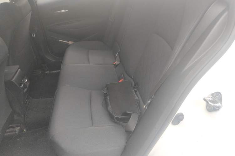 Used Toyota Corolla 2019 Dual-Engine 1.8L E-CVT GL-i Elite Edition Left Rear Seat