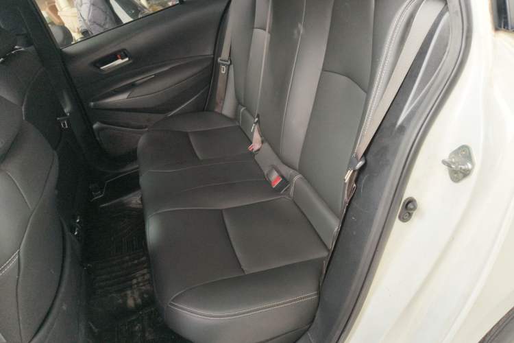 Used Toyota Corolla 2019 Dual-Engine 1.8L E-CVT GL-i Elite Edition Left Rear Seat