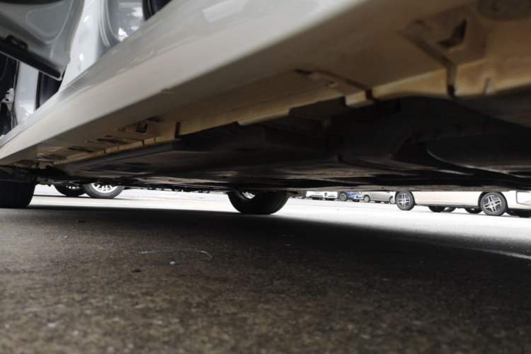 Used Toyota Corolla 2019 Dual-Engine 1.8L E-CVT GL-i Elite Edition Left Side Sill