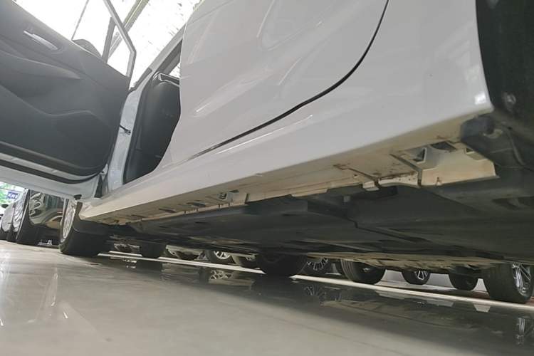Used Toyota Corolla 2019 1.2T S-CVT GL-i Elite Edition Left Side Sill
