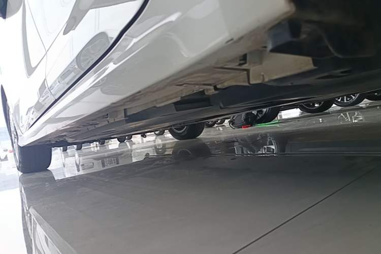 Used Toyota Corolla 2019 1.2T S-CVT GL-i Elite Edition Left Side Sill