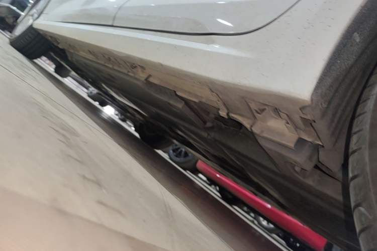 Used Toyota Corolla 2019 1.2T S-CVT GL Pioneer Edition Left Side Sill