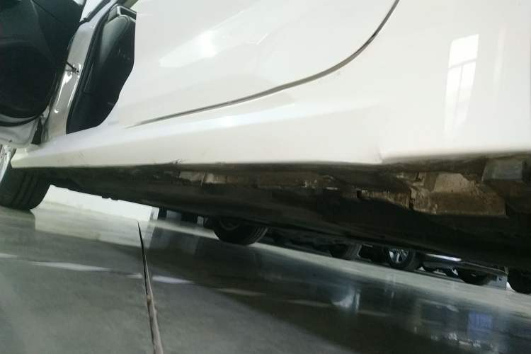 Used Toyota Corolla 2019 1.2T S-CVT GL-i Elite Edition Left Side Sill