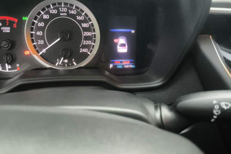 Used Toyota Corolla 2019 1.2T S-CVT GL-i Elite Edition Odometer Close Up