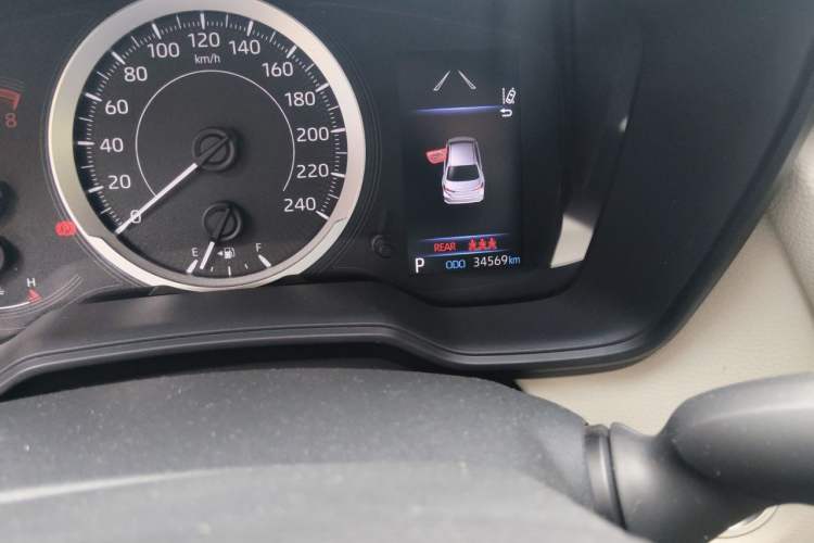 Used Toyota Corolla 2019 1.2T S-CVT GL-i Elite Edition Odometer Close Up