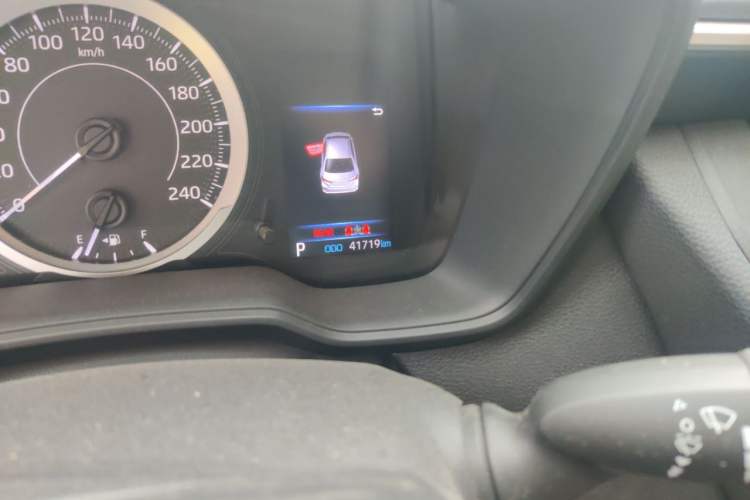 Used Toyota Corolla 2019 1.2T S-CVT GL Pioneer Edition Odometer Close Up