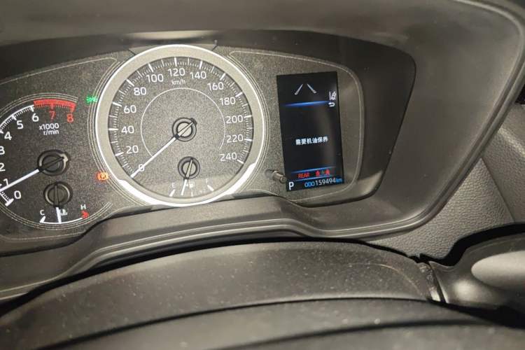 Used Toyota Corolla 2019 1.2T S-CVT GL-i Elite Edition Odometer Close Up