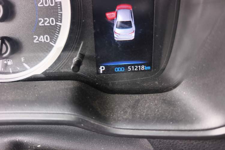 Used Toyota Corolla 2019 Dual-Engine 1.8L E-CVT GL-i Elite Edition Odometer Close Up