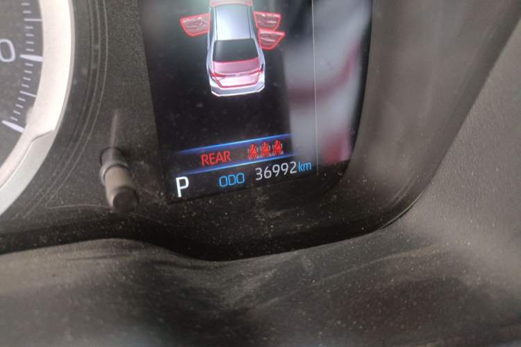 Used Toyota Corolla 2019 1.2T S-CVT GL-i Elite Edition Odometer Close Up
