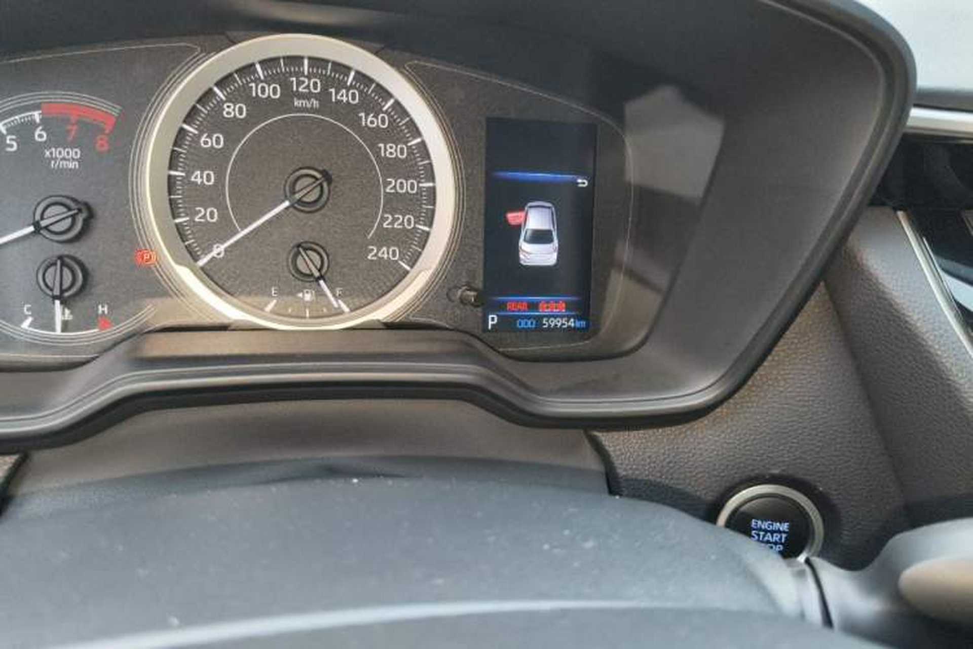 Used Toyota Corolla 2019 1.2T S-CVT GL-i Elite Edition Odometer Close Up