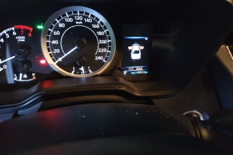 Used Toyota Corolla 2019 1.2T S-CVT GL-i Elite Edition Odometer Close Up