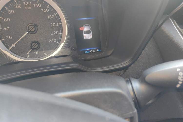 Used Toyota Corolla 2019 Dual-Engine 1.8L E-CVT GL-i Elite Edition Odometer Close Up