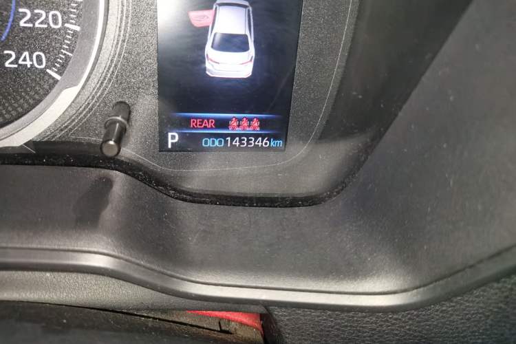 Used Toyota Corolla 2019 Dual-Engine 1.8L E-CVT GL-i Elite Edition Odometer Close Up