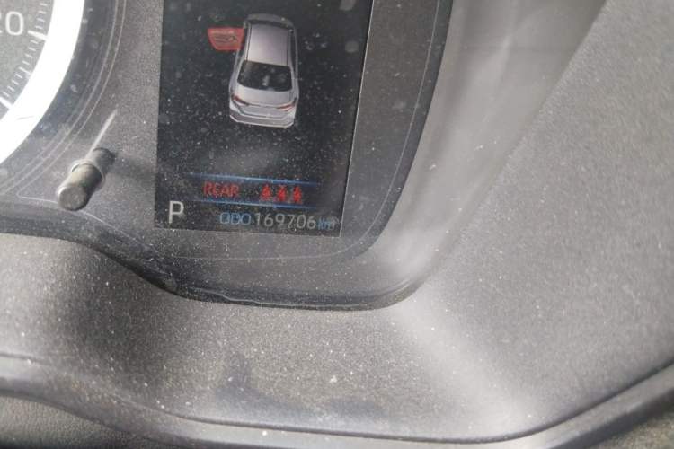 Used Toyota Corolla 2019 Dual-Engine 1.8L E-CVT GL-i Elite Edition Odometer Close Up