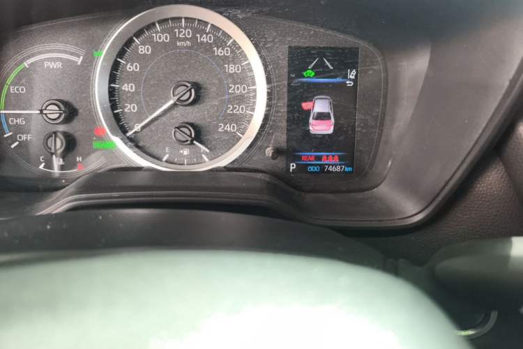Used Toyota Corolla 2019 Dual-Engine 1.8L E-CVT GL-i Pioneer Edition Odometer Close Up