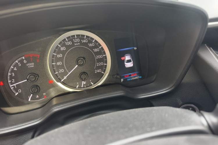 Used Toyota Corolla 2019 1.2T S-CVT GL-i Elite Edition Odometer Close Up