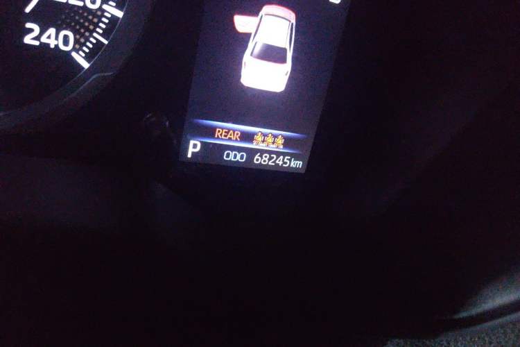 Used Toyota Corolla 2019 1.2T S-CVT GL-i Elite Edition Odometer Close Up
