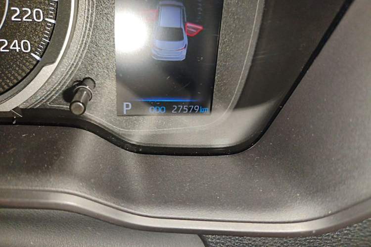 Used Toyota Corolla 2019 1.2T S-CVT GL Pioneer Edition Odometer Close Up