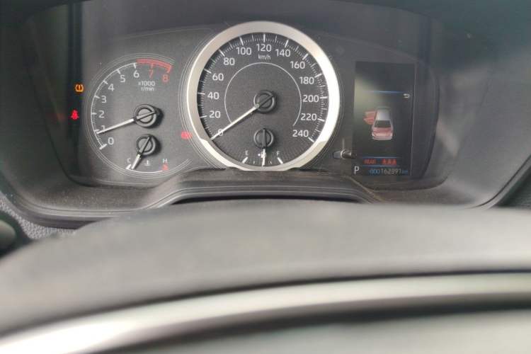 Used Toyota Corolla 2019 1.2T S-CVT GL-i Elite Edition Odometer Close Up