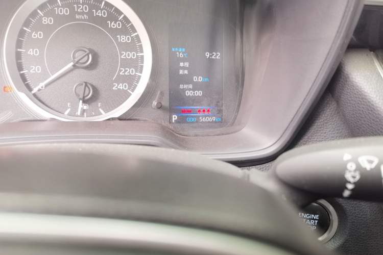 Used Toyota Corolla 2019 1.2T S-CVT GL-i Luxury Edition Odometer Close Up