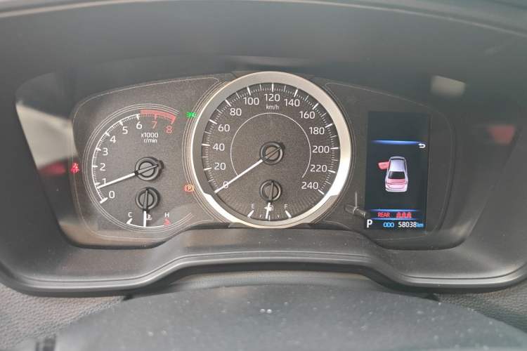 Used Toyota Corolla 2019 1.2T S-CVT GL Pioneer Edition Odometer Close Up
