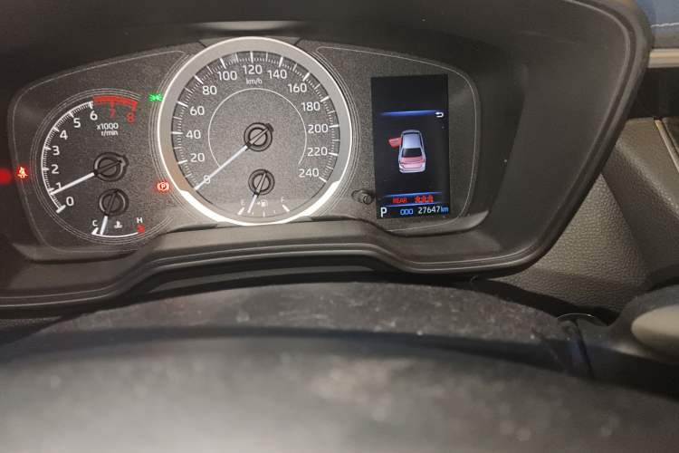 Used Toyota Corolla 2019 1.2T S-CVT GL-i Luxury Edition Odometer Close Up