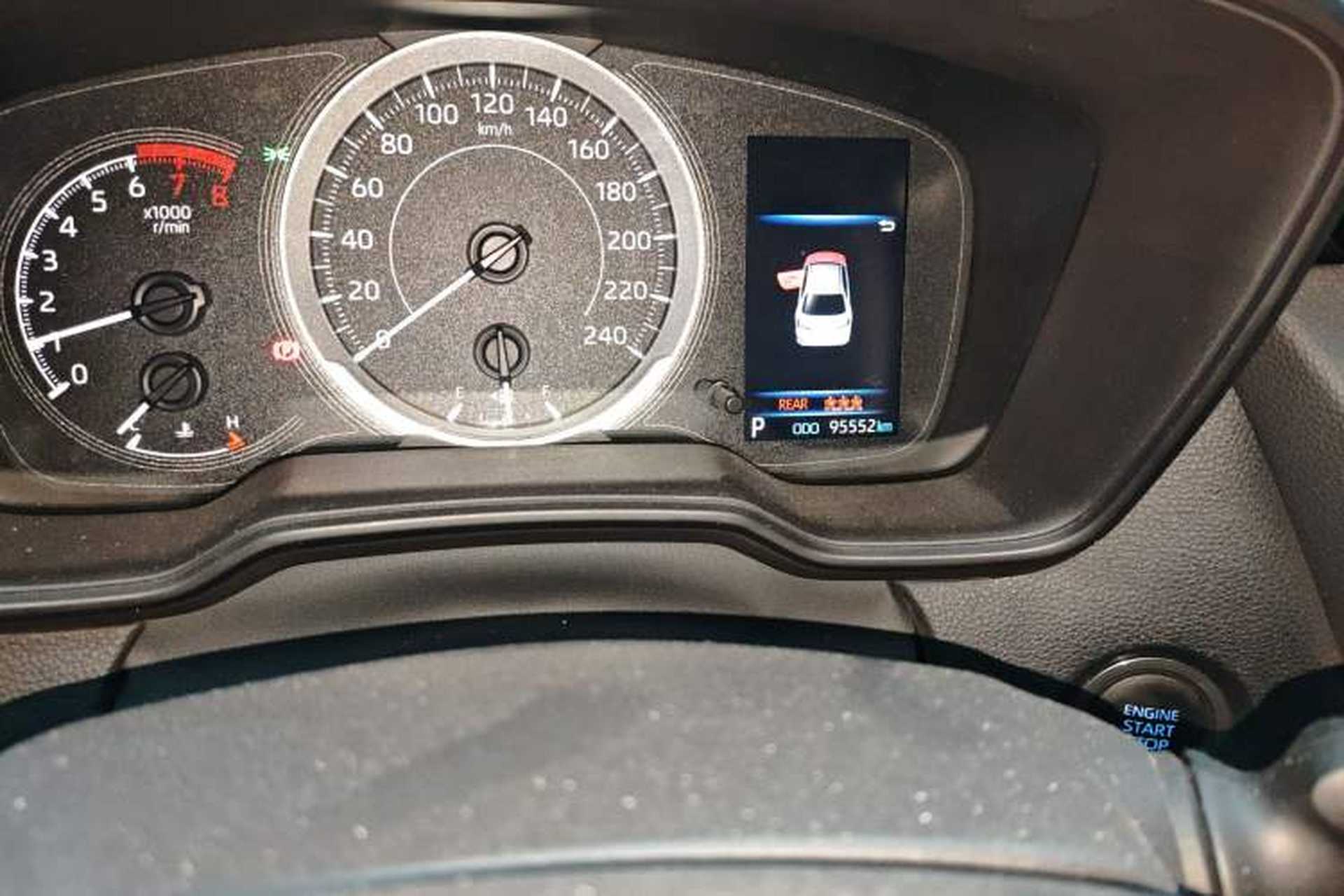 Used Toyota Corolla 2019 1.2T S-CVT GL-i Elite Edition Odometer Close Up